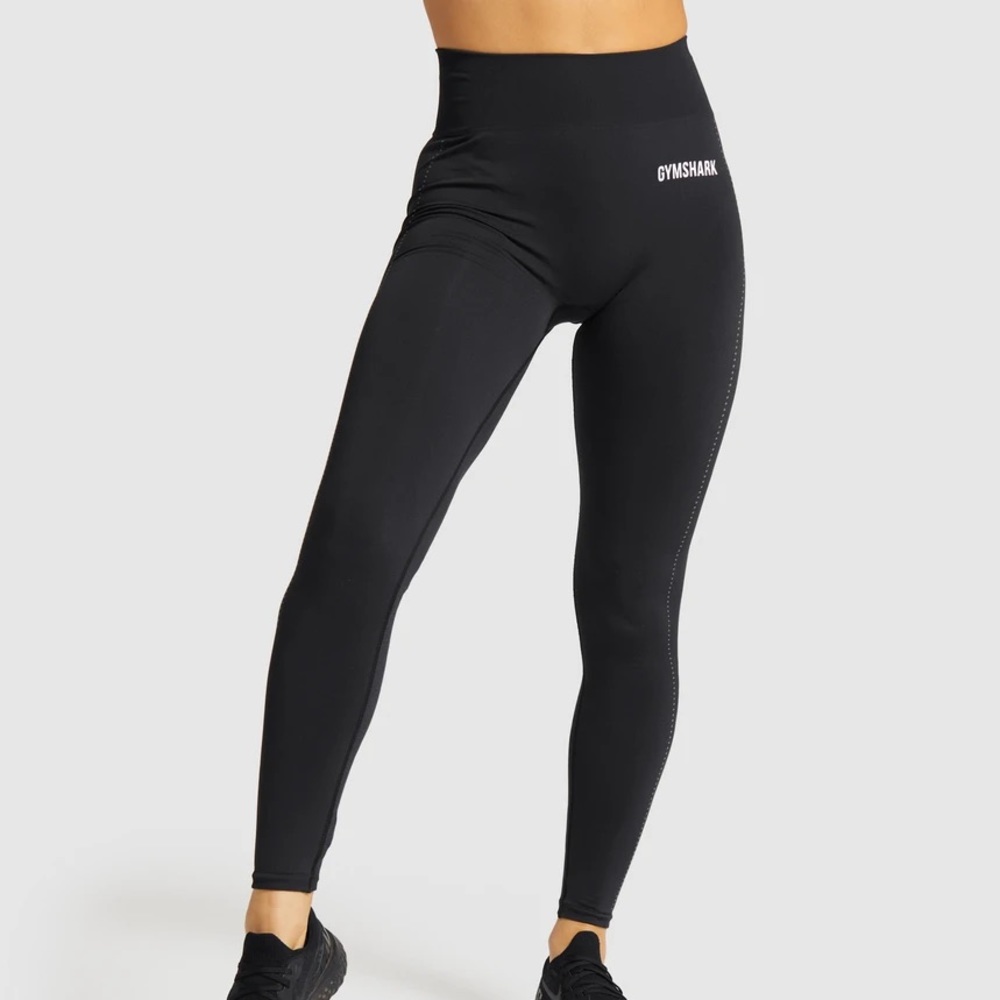 (S) Gymshark Breeze Lightweight Seamless Leggings